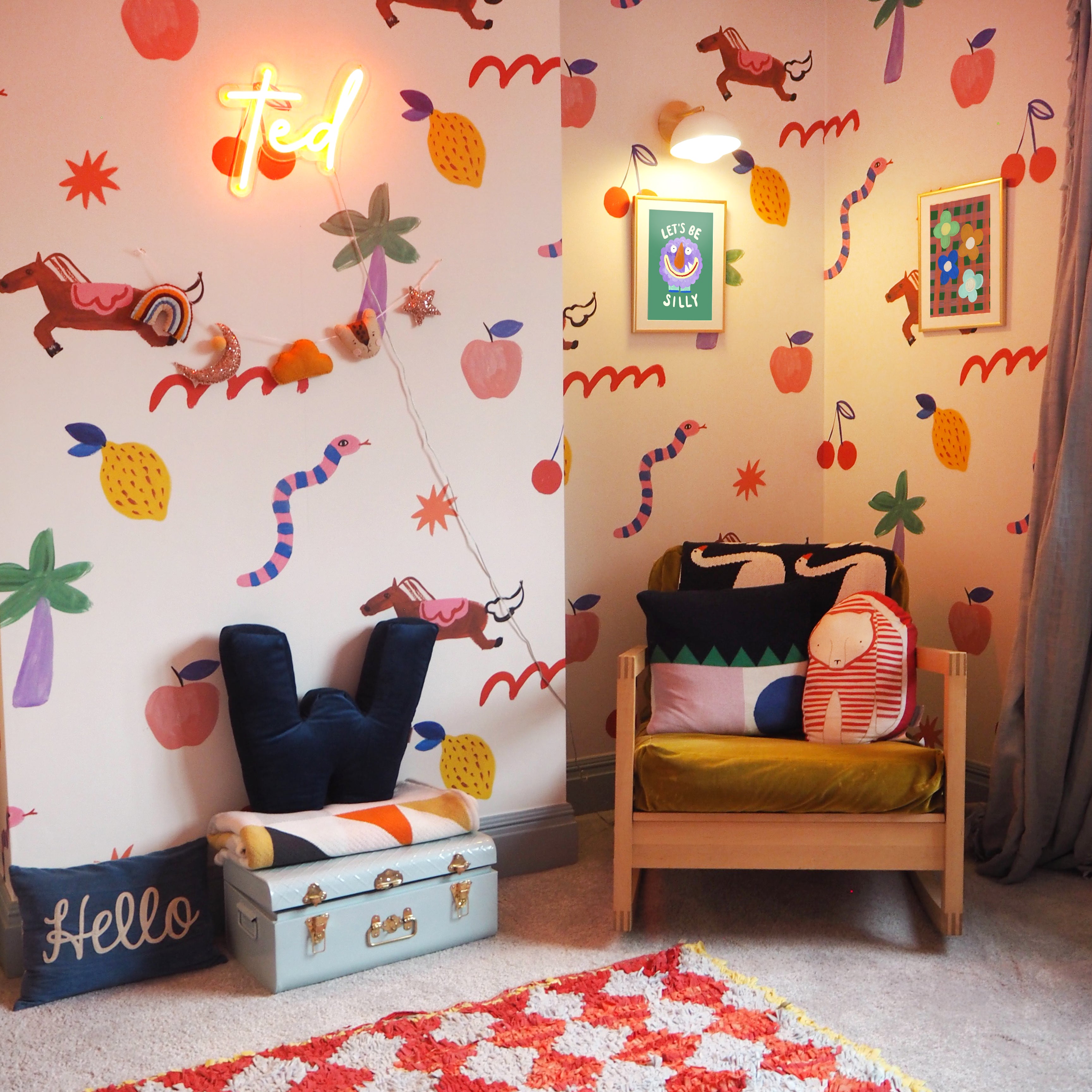 Kids Wallpaper | Nursery & Playroom Decorating | Eleanor Bowmer ...